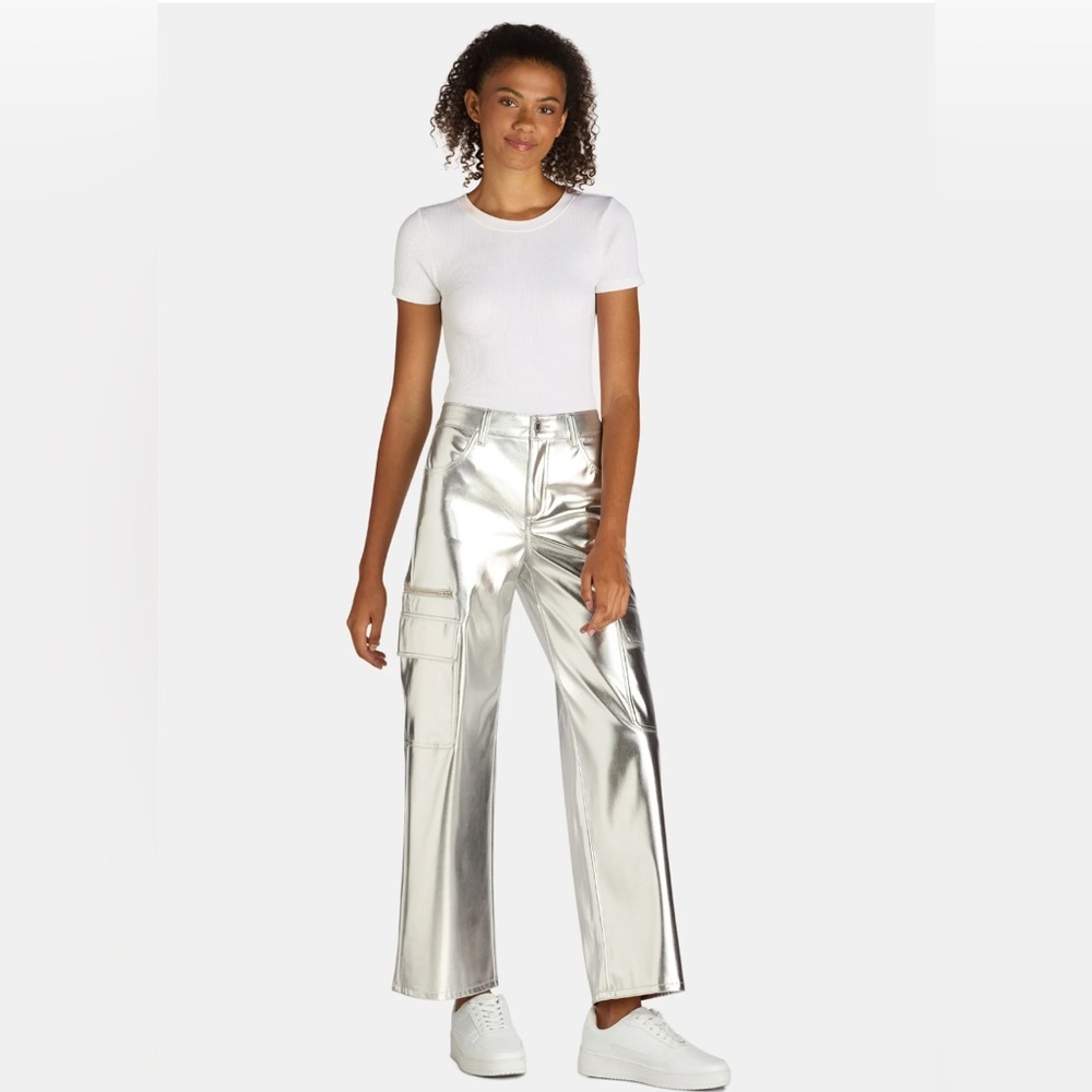 No Boundaries High Rise Metallic Silver Cargo Pants Size XS - NWT
